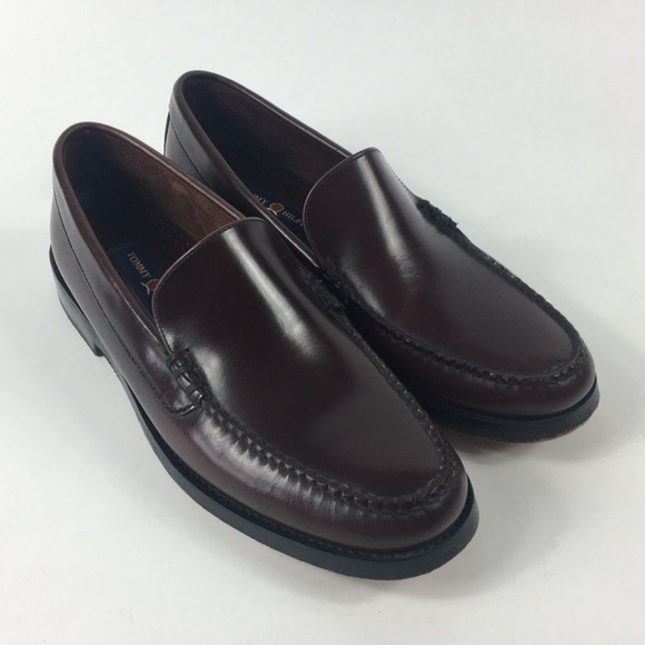 SOLD Tommy Hilfiger Classic Preppy Loafers 10.5 - Picture 1 of 9